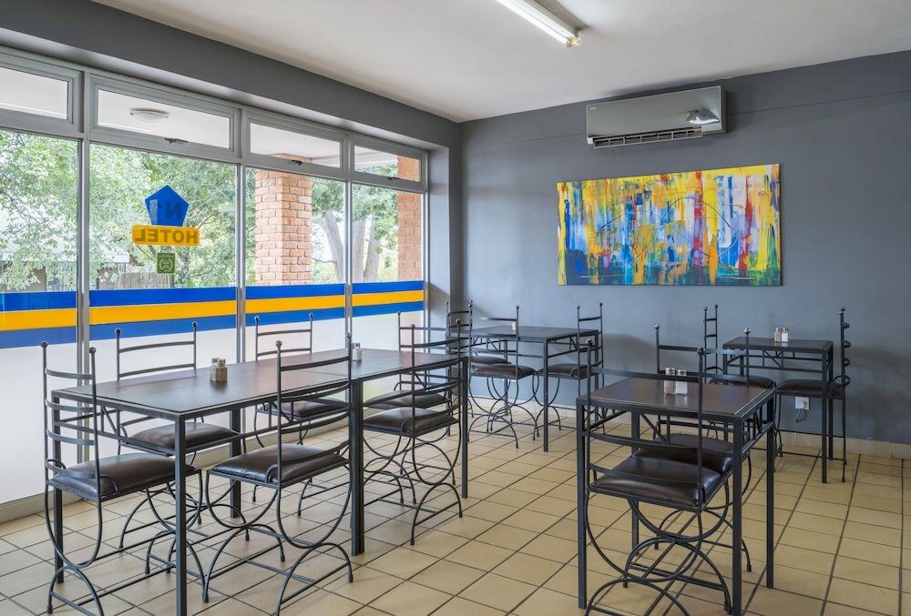 Фото The N1 Hotel & Campsite Victoria Falls