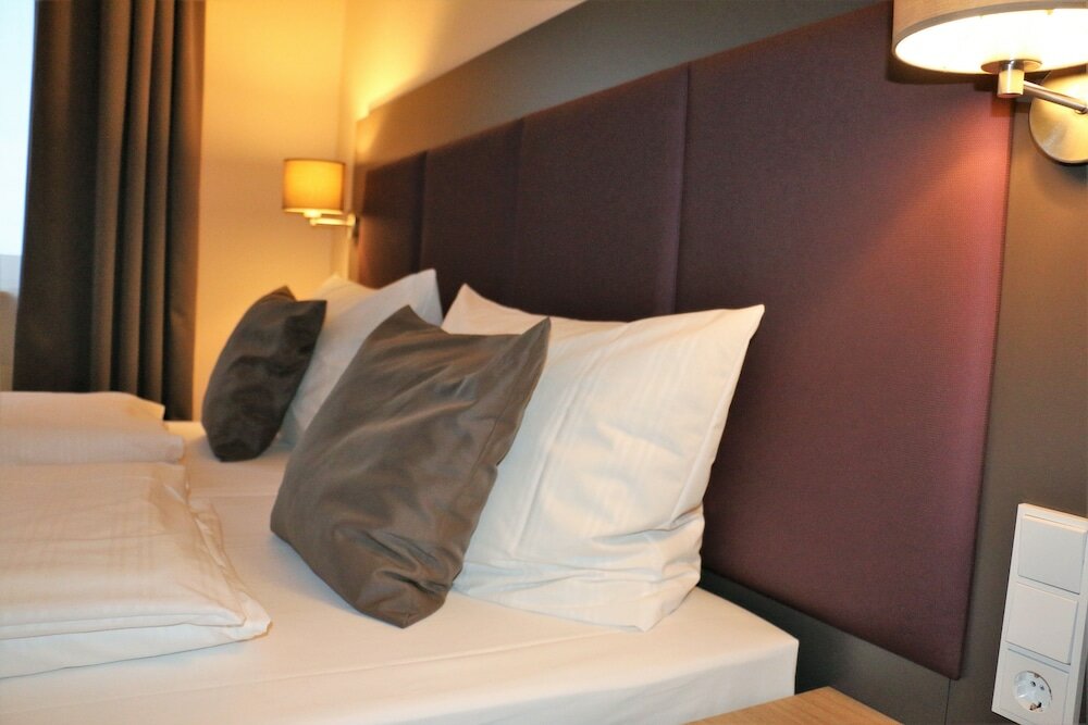 Фото Hotel zum Brunnen