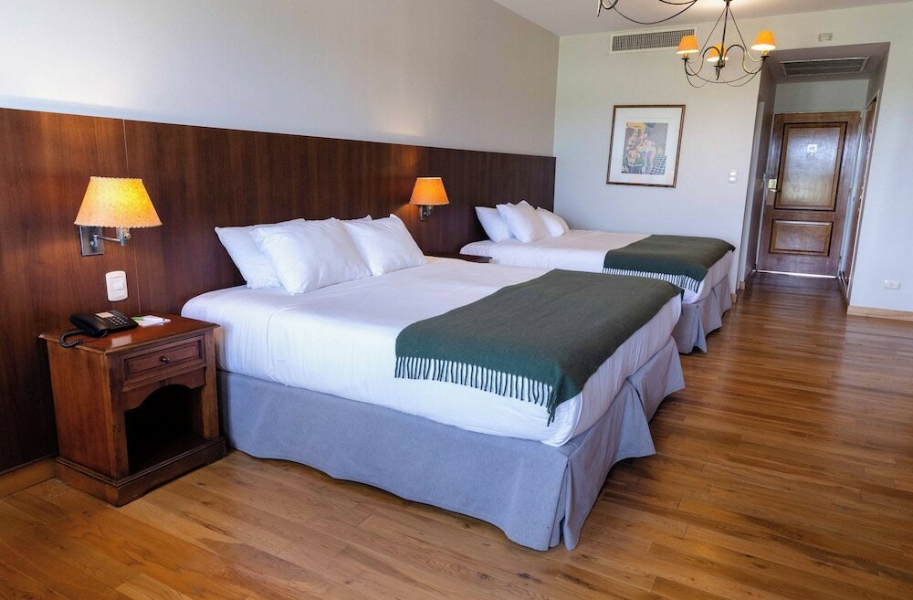 Фото Wyndham Garden Luján