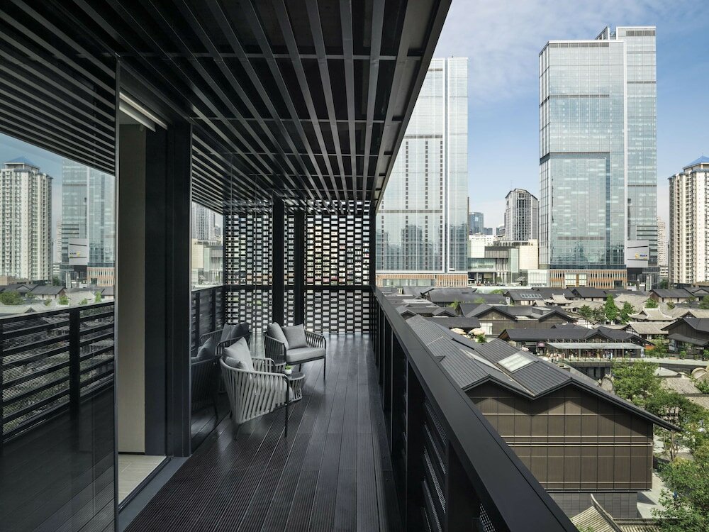 Фото The Temple House