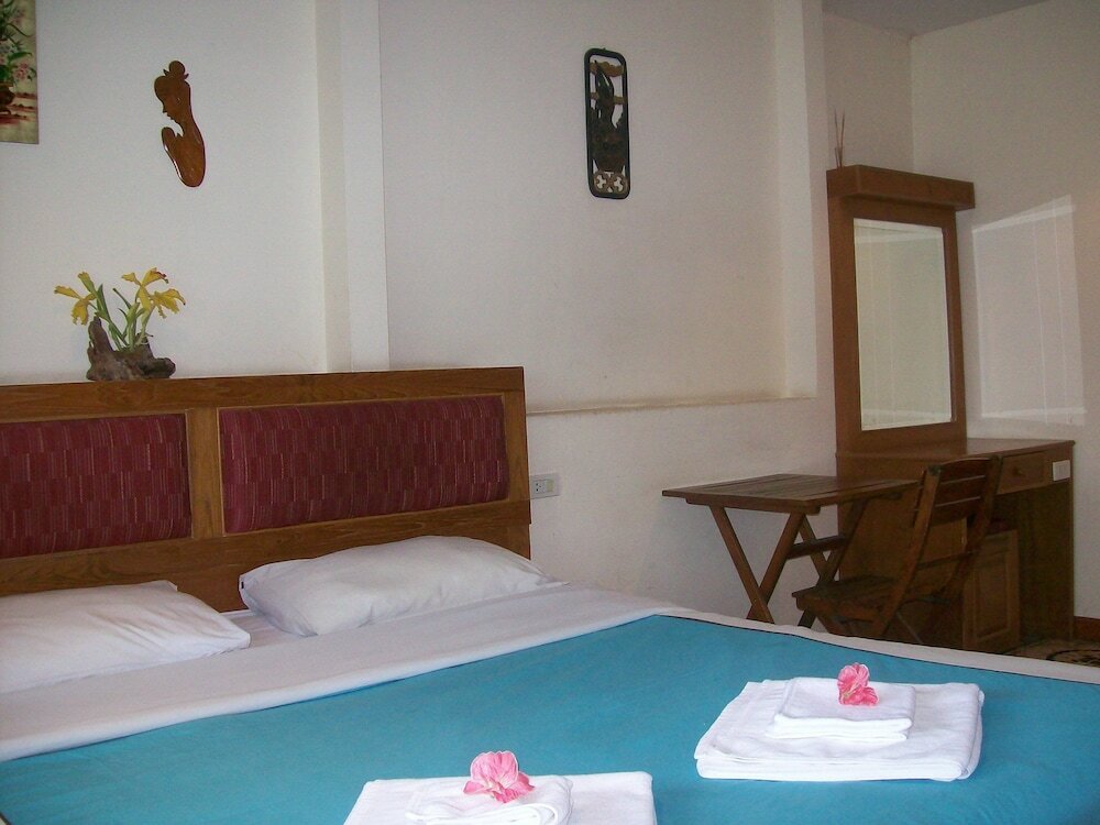 Фото Chaiyapoon Inn