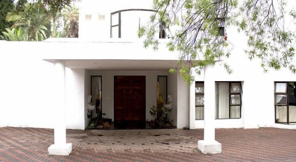 Фото Noraclox Inn