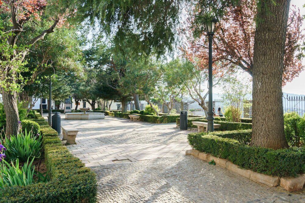 Фото Hotel Arunda II