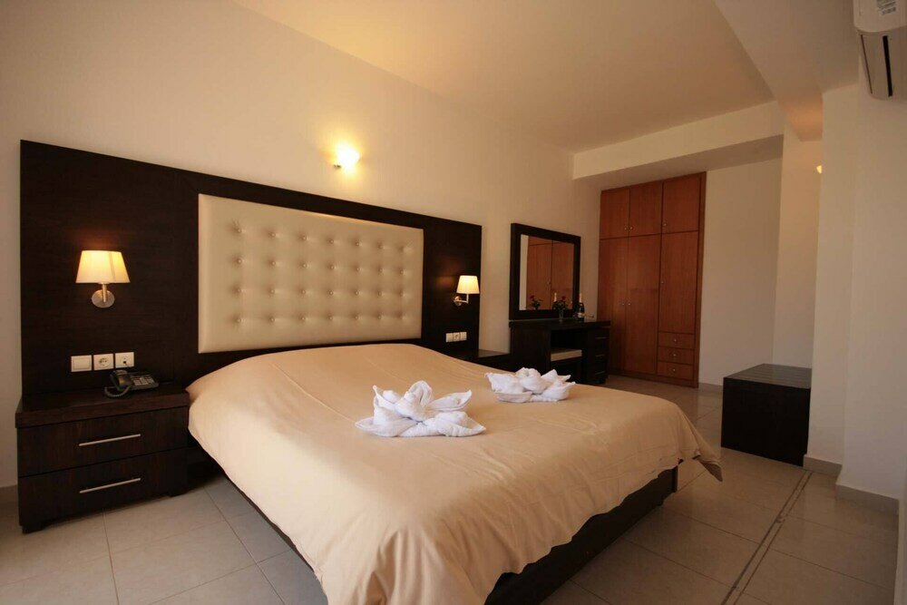 Фото Castro Beach Hotel