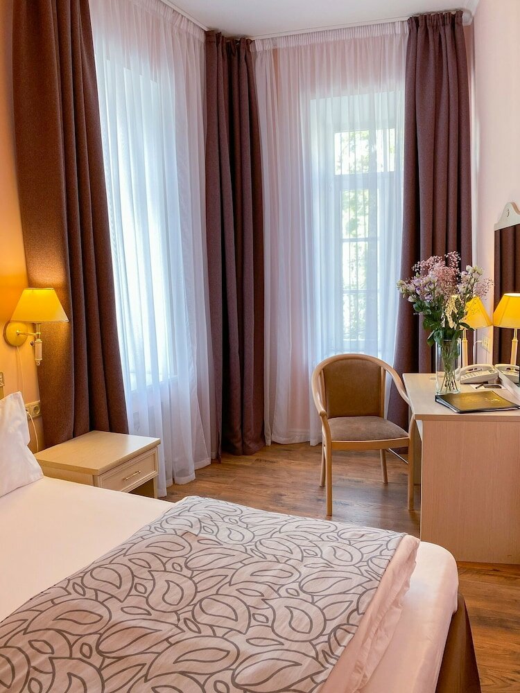 Фото Времена года Таганская