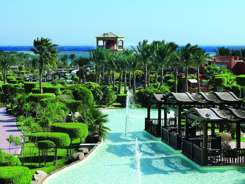 Фото Coral sea Holiday Resort & Aqua park