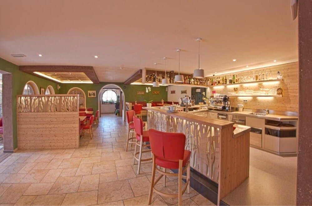 Фото Hotel Mirabel