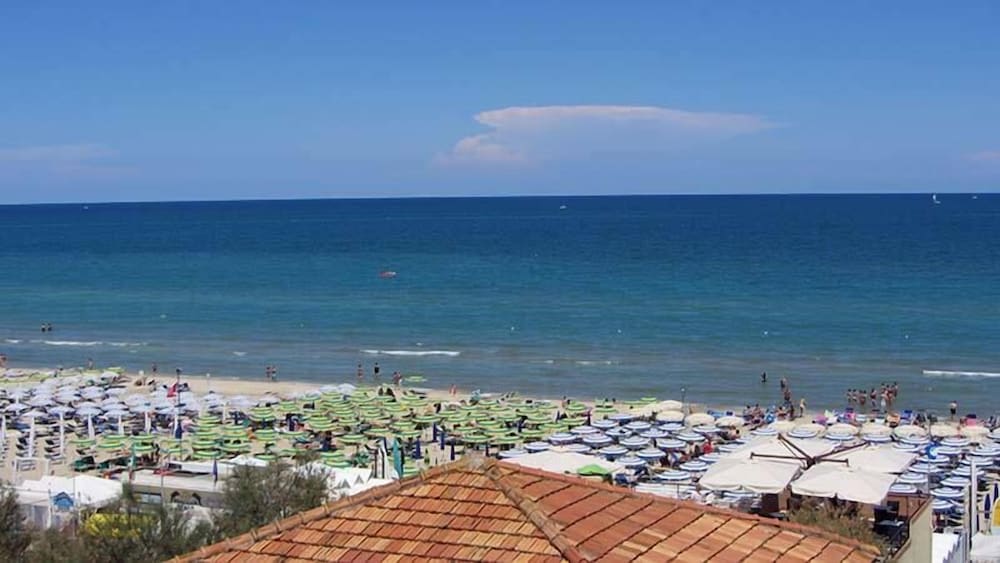 Фото Hotel Sabra