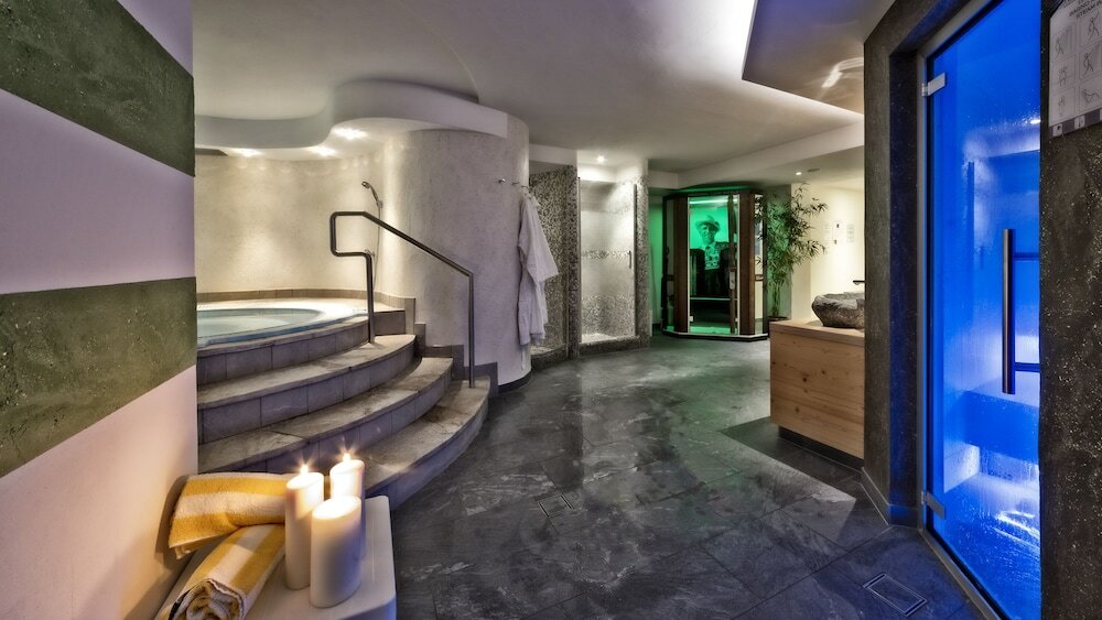 Фото Hotel Mirabel