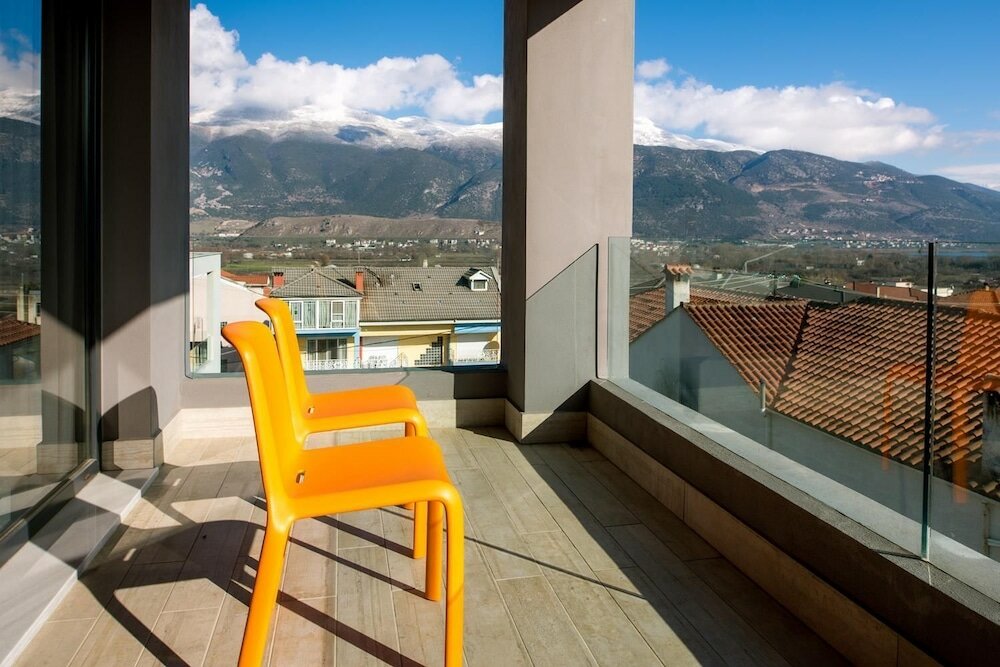 Фото Essence Living Exclusive