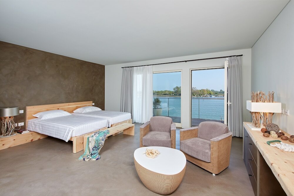 Фото Boutique Hotel Oche Selvatiche