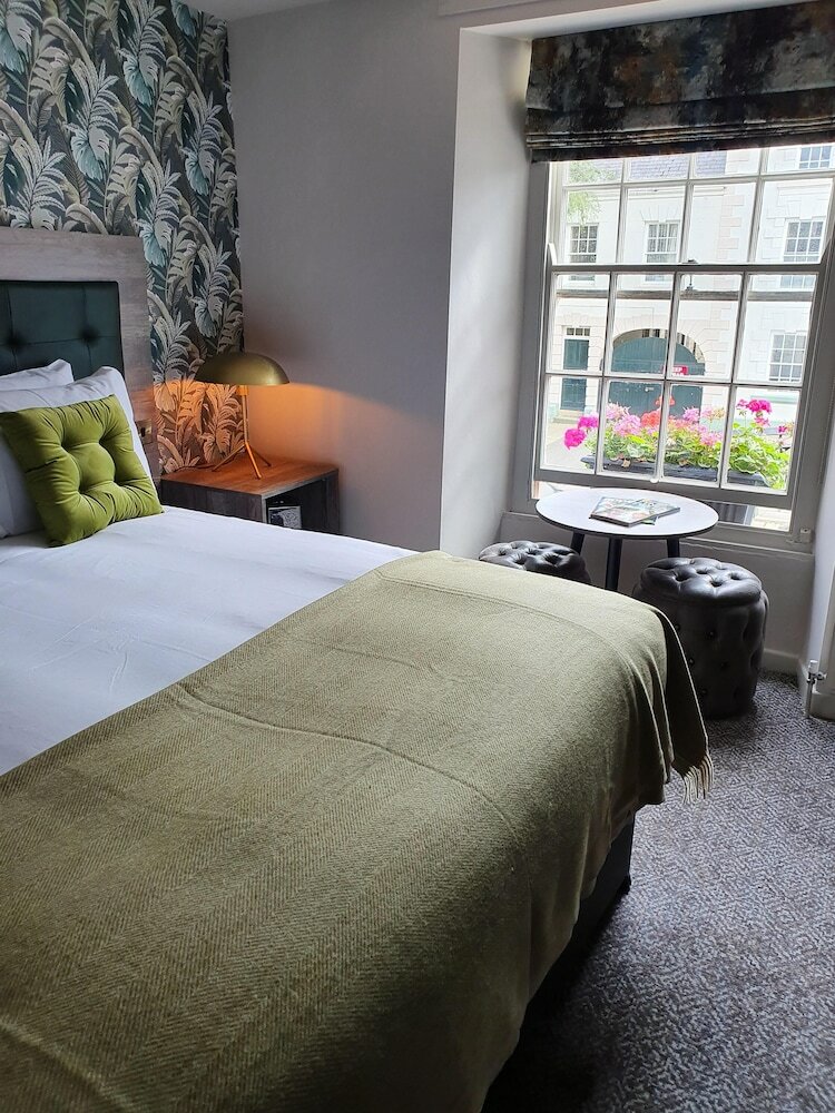 Фото The Coach and Horses