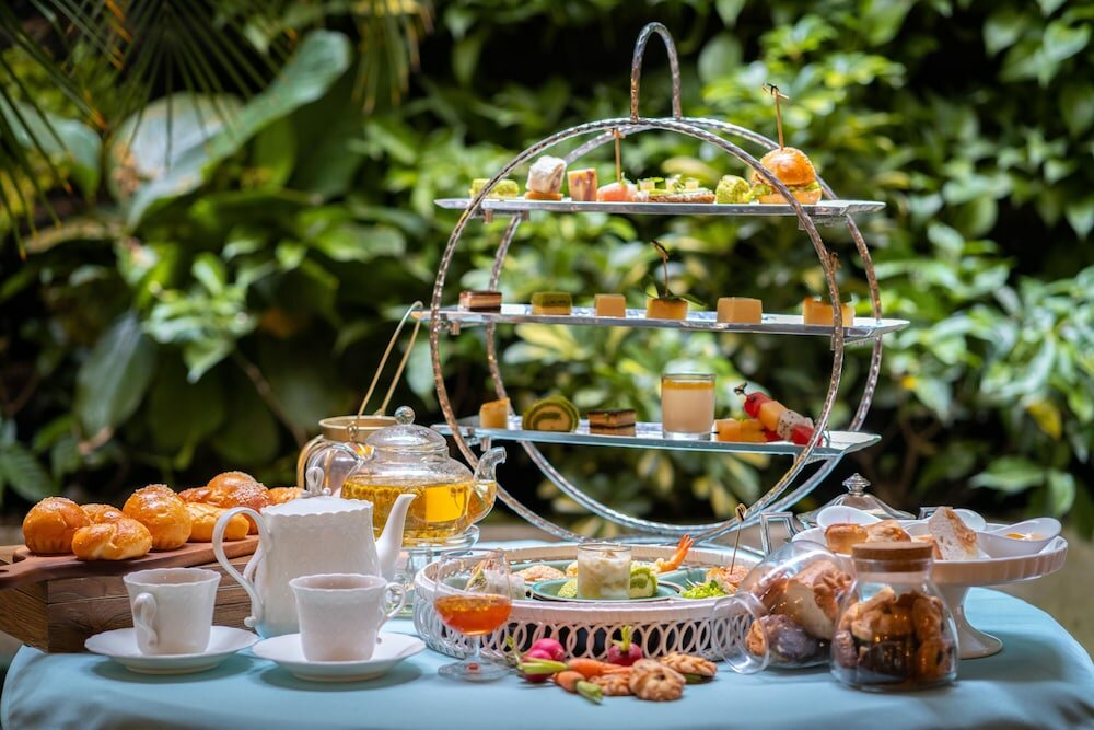 Фото Au Lac Charner Hotel