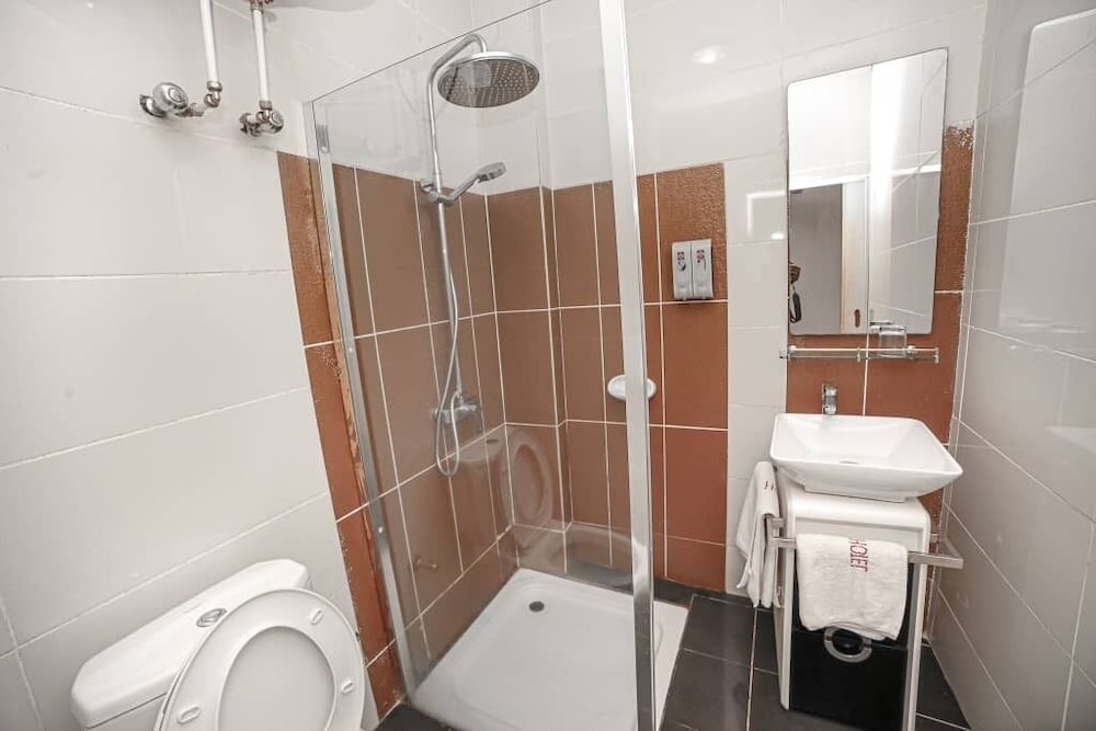 Фото Fini Hotel Bobende