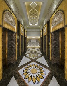 Гостиница Royal Rose Abu Dhabi, a Curio Collection by Hilton Affiliated Hotel