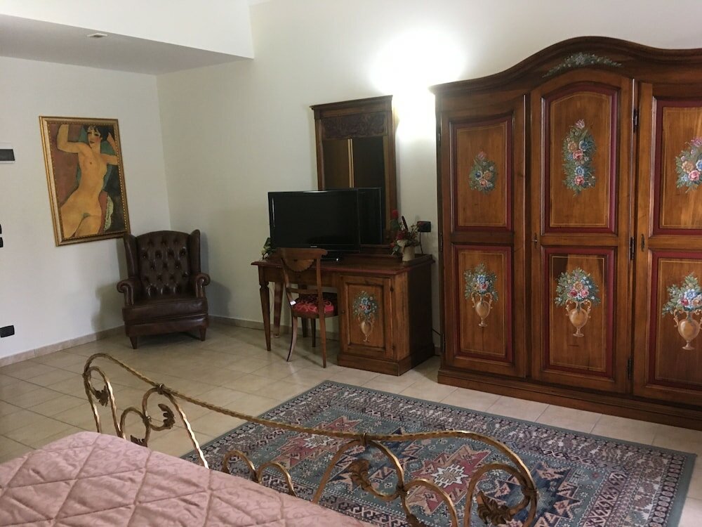 Фото Hotel Villa Giatra