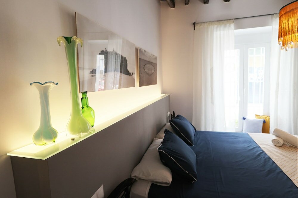 Фото Portus Gaditanus sXVIII Patio andaluz