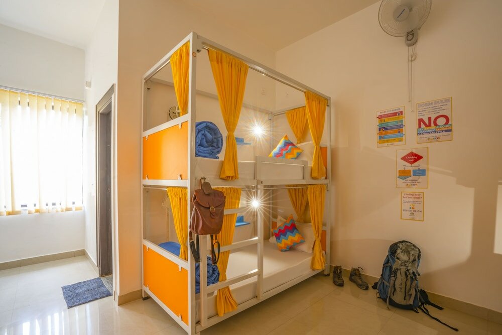 Фото GoSTOPS Rishikesh Lakshman Jhula - Hostel