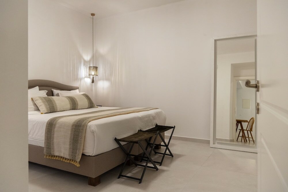 Фото La Maltese Villas Santorini