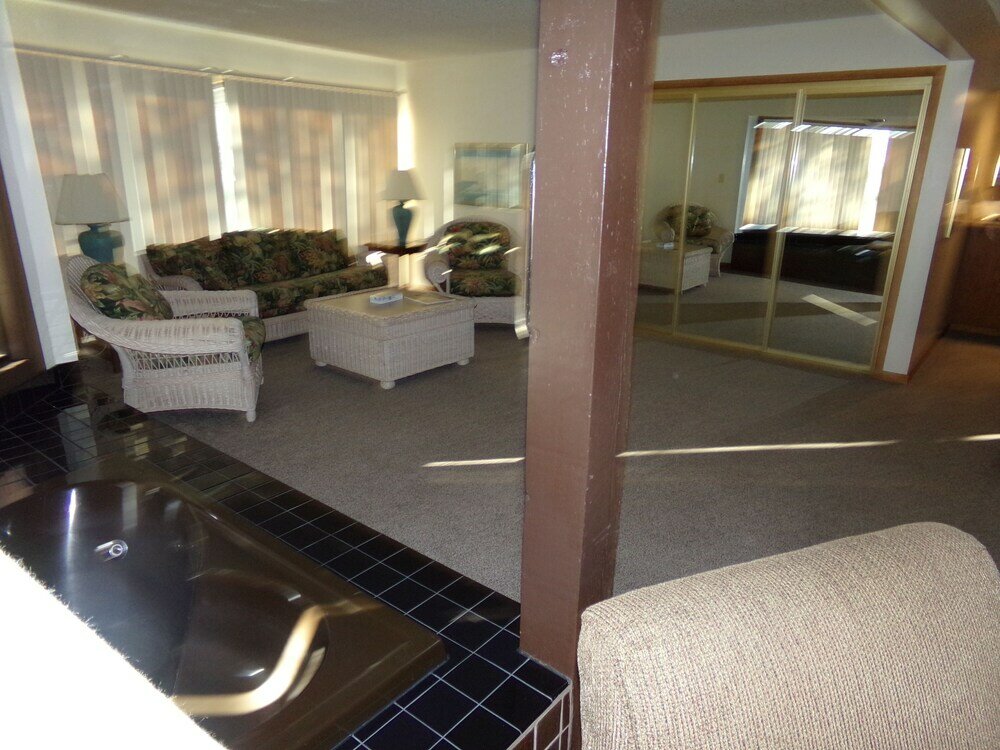 Фото Treetop Condominium