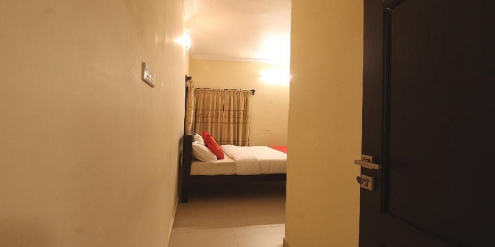 Фото Temple Tree Residence