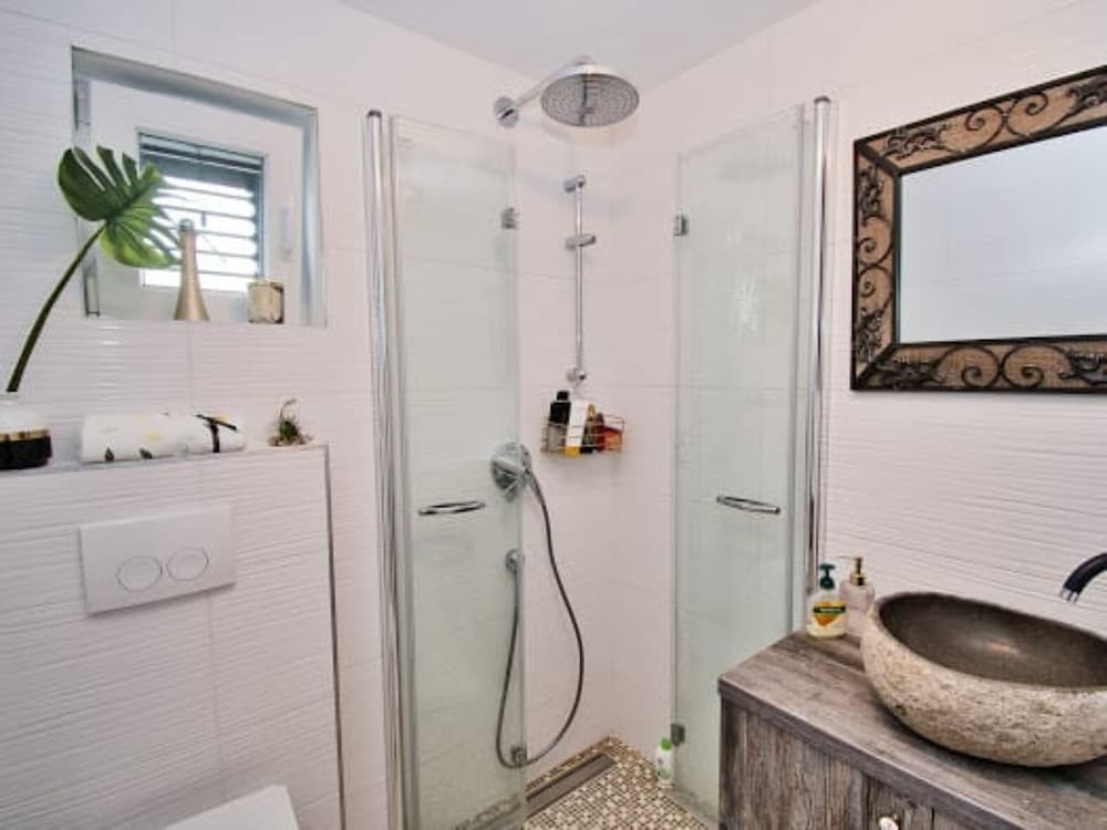 Фото Beach House Calendula