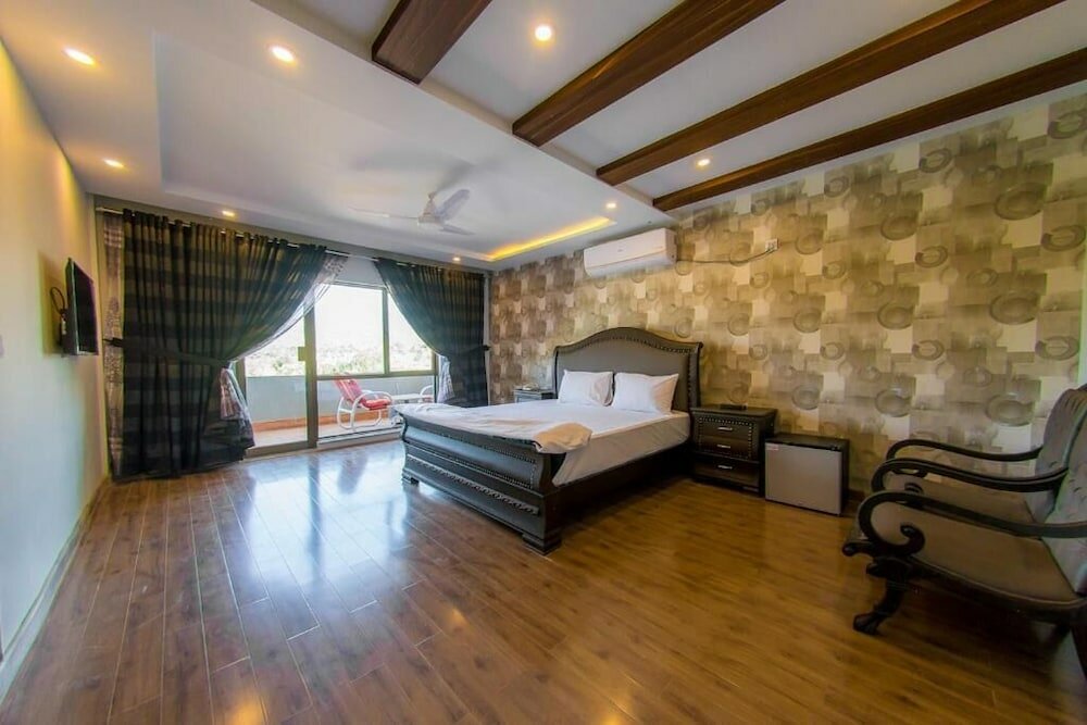 Фото Karakuram Hotel