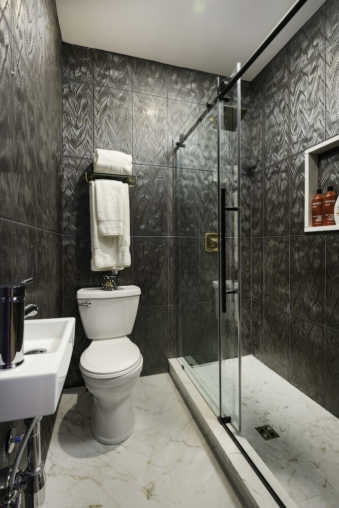 Фото The Edward Hotel