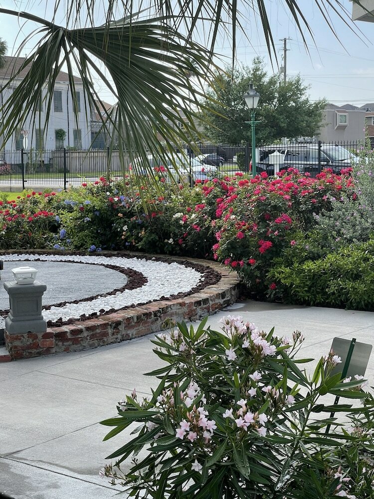 Фото The George Manor