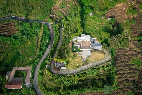 Гостиница Amã Stays & Trails Kailash House, Kodaikanal