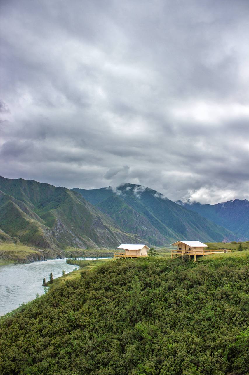 Фото Выше гор