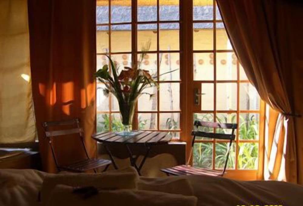 Фото African Silhouette Guesthouse