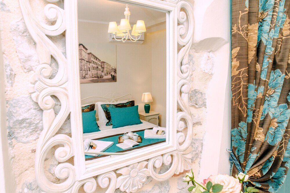 Фото D & Sons Apartments