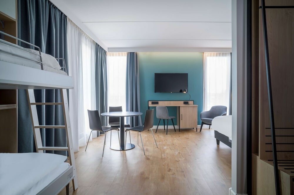 Фото Radisson Red Hotel, Oslo Airport