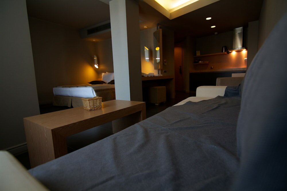 Фото Elysion Hotel