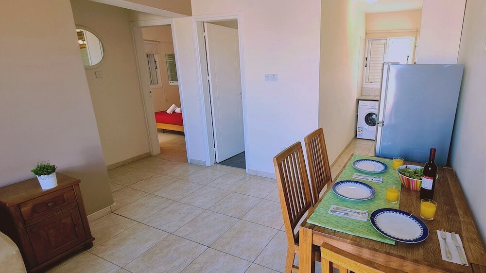 Фото SunShine Apartment by Stay BnB