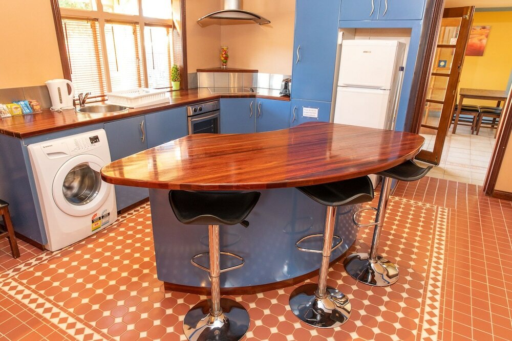 Фото Unique Cottages Gawler