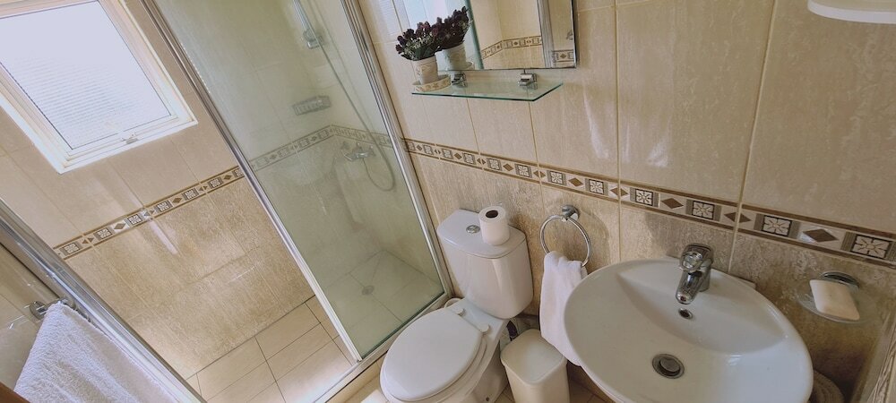 Фото Swallows Nest Villa by Stay BnB