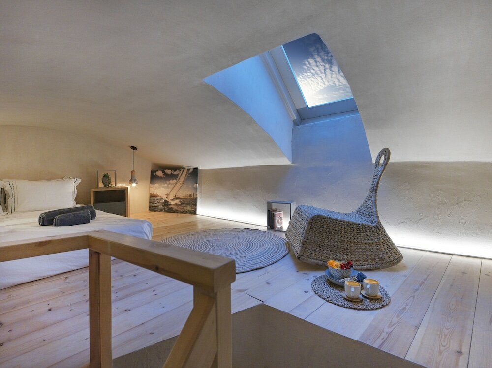 Фото Secret Gem Suites