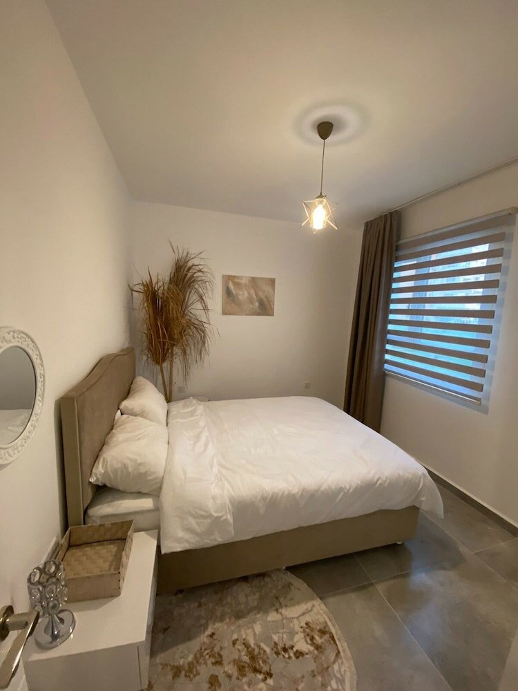 Фото Апартаменты Cornelius Pool