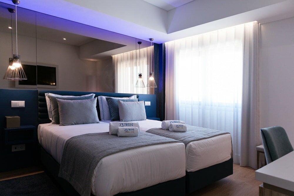 Фото Zurin Charm Hotel