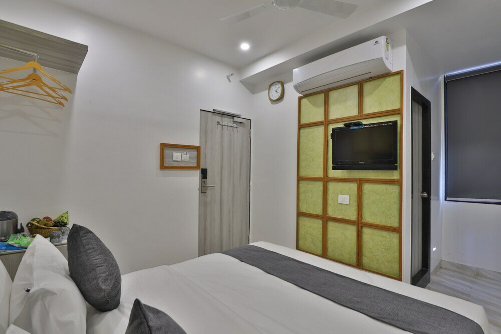 Фото Hotel Urban