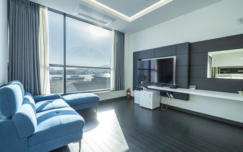 Фото Sokcho E Hotel