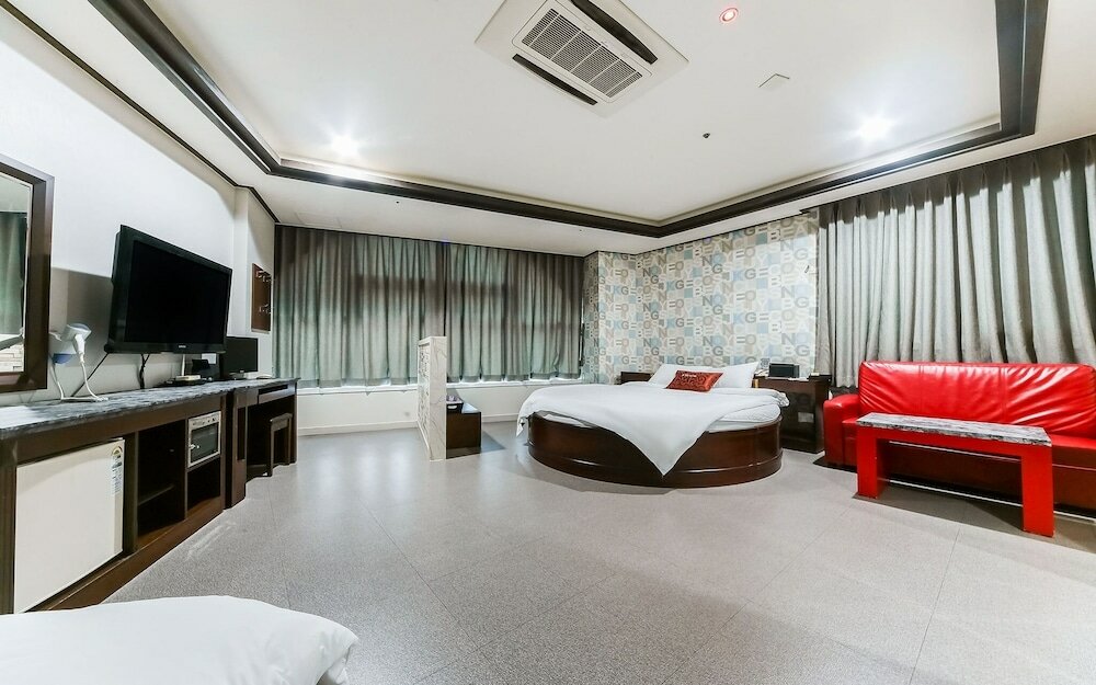 Фото Changwon Jinhae Top