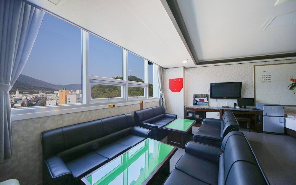 Фото Changwon Jinhae Top