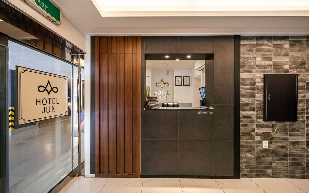 Фото Suwon Hotel Jun