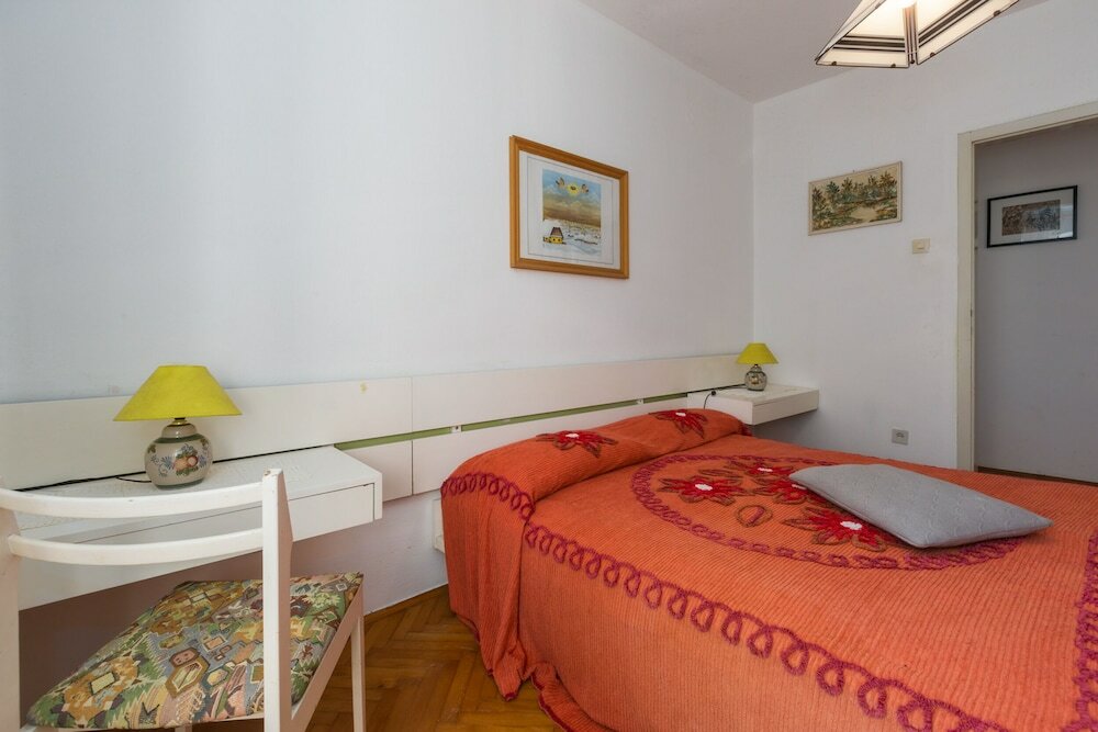 Фото Anamarija Apartments close to the beach