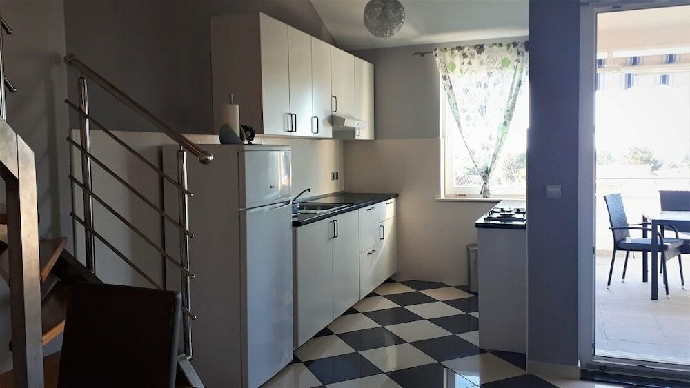 Фото Lily apartment