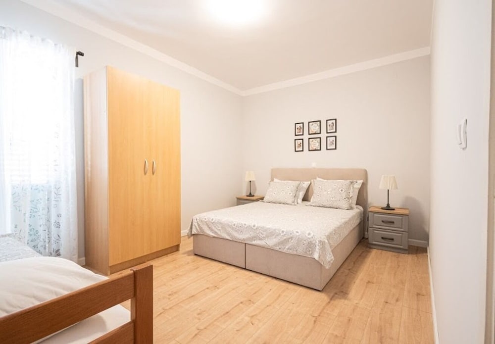 Фото Ani - With Pool and hot tub - A1