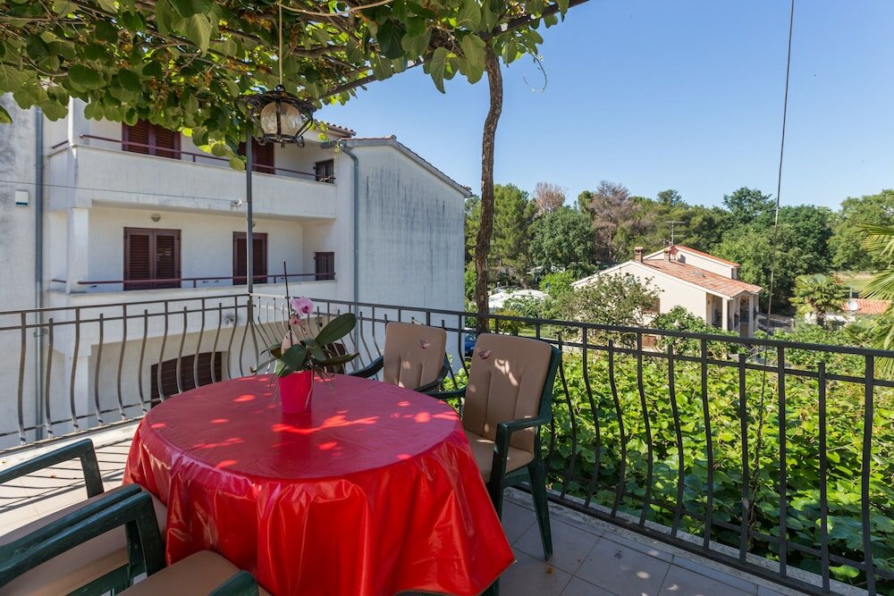 Фото Anamarija Apartments close to the beach